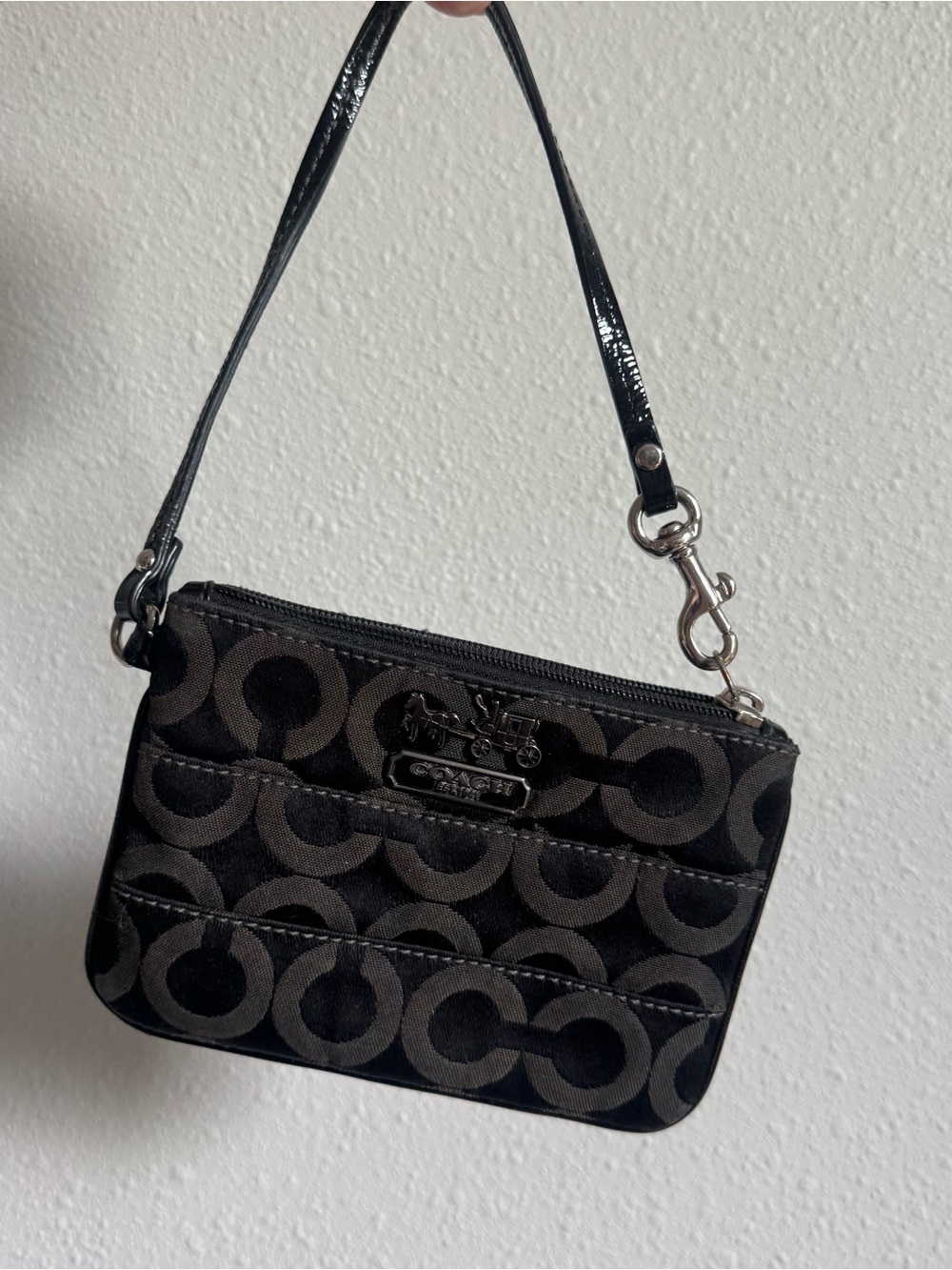 COACH Wristlet Black & Gray Signature Jacquard